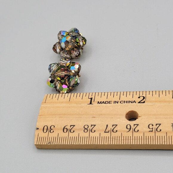 Colorful AB Aurora Borealis Beaded Small Clip On Earrings Gold Tone Vtg - Picture 6 of 6